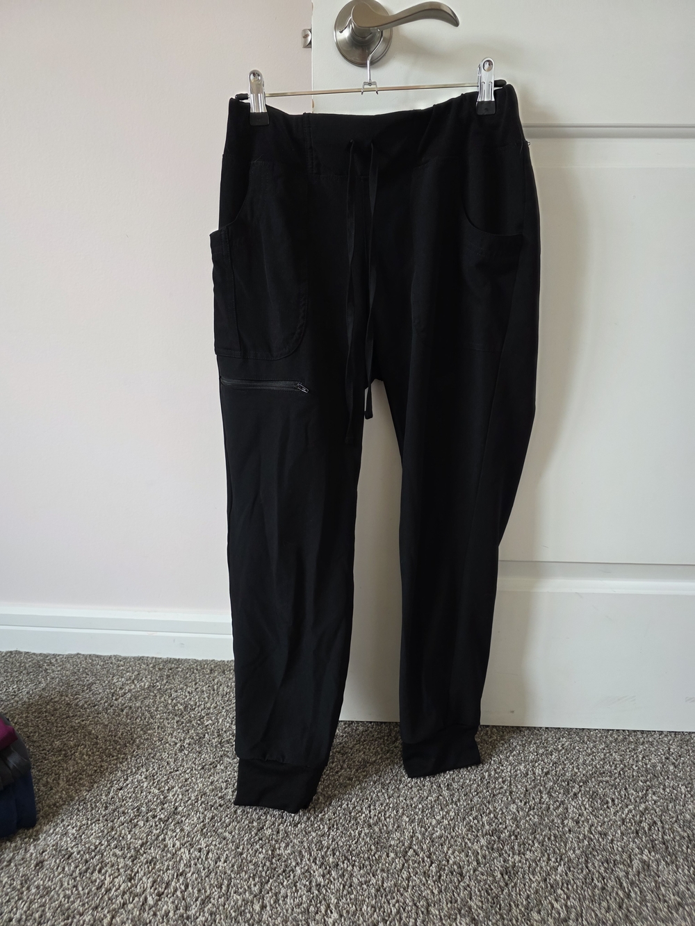 Jogger Scrub Pants - Picture 2 of 4